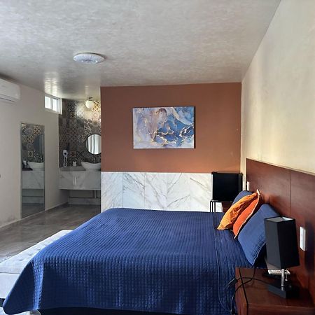 Hotel Awazul Бакалар Екстериор снимка