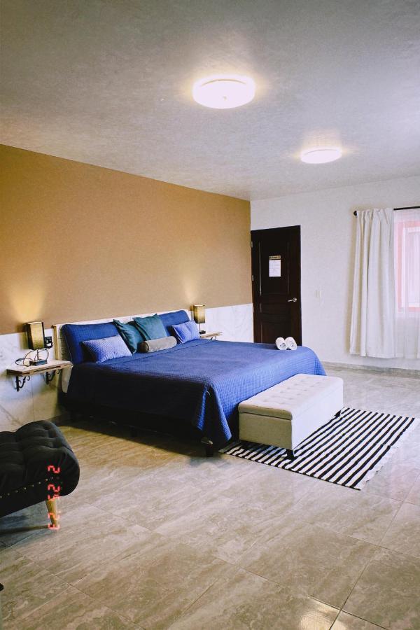 Hotel Awazul Бакалар Екстериор снимка
