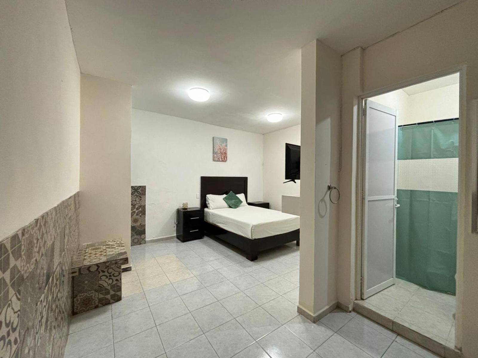 Hotel Awazul Бакалар Екстериор снимка