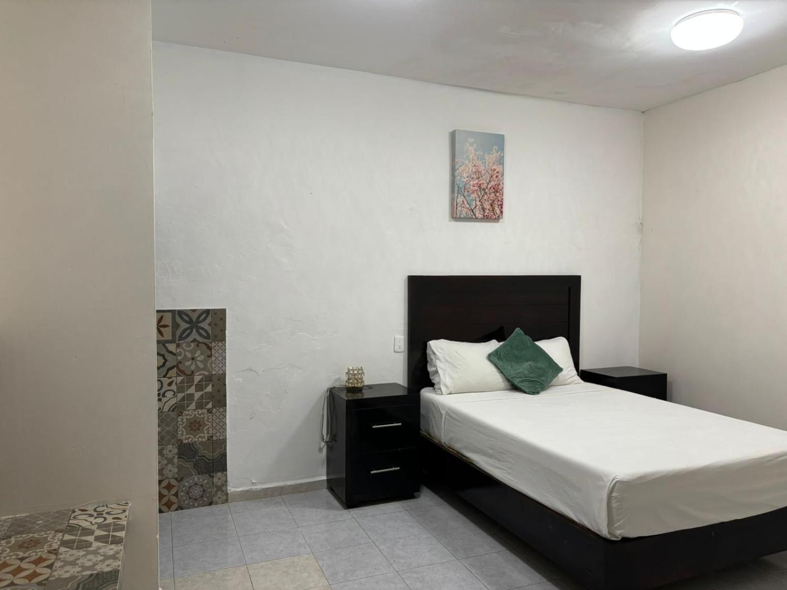 Hotel Awazul Бакалар Екстериор снимка